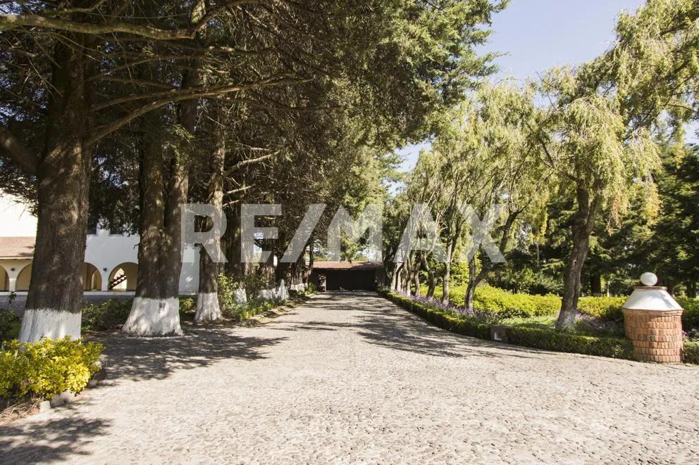 secondary property images 3