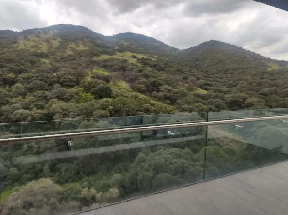 secondary property images 0