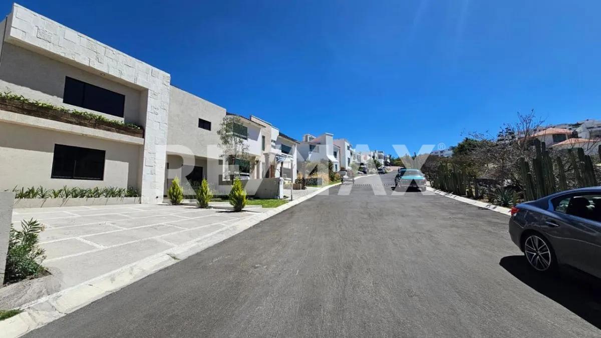 secondary property images 0