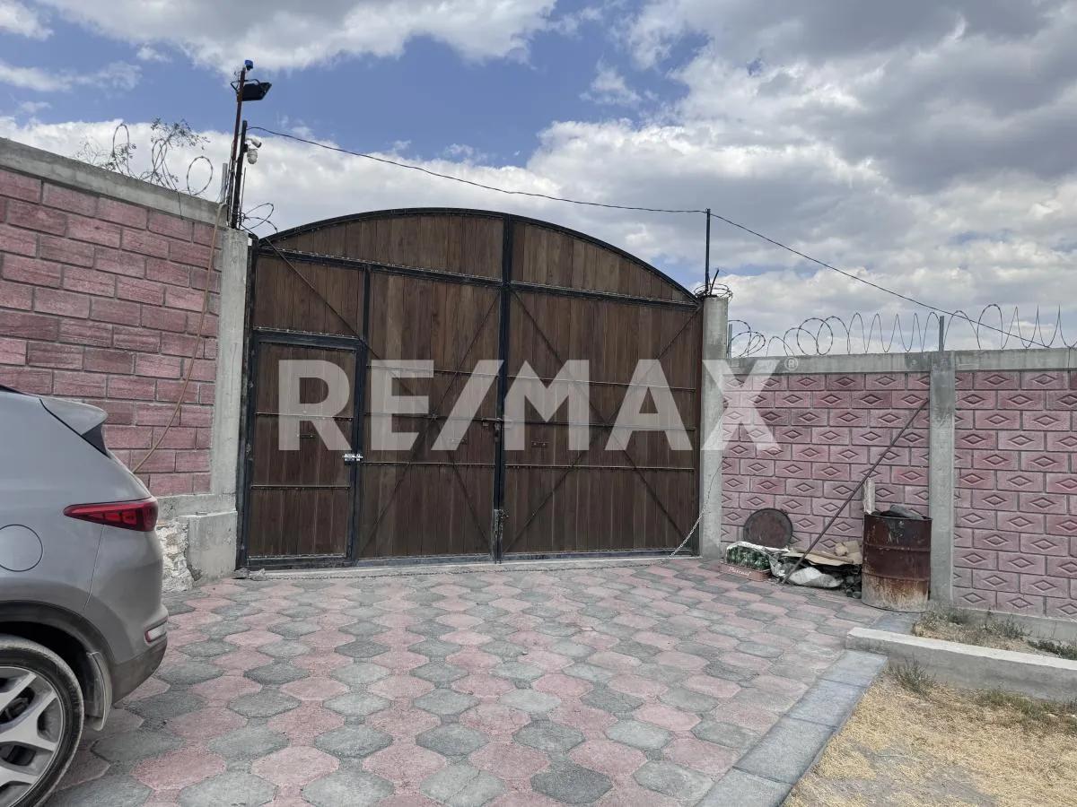 secondary property images 0