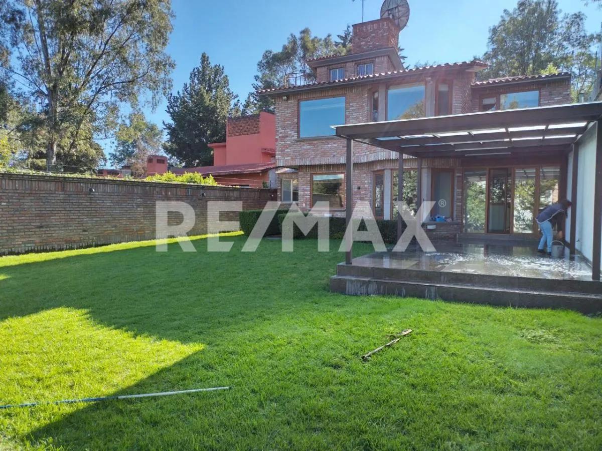 secondary property images 0