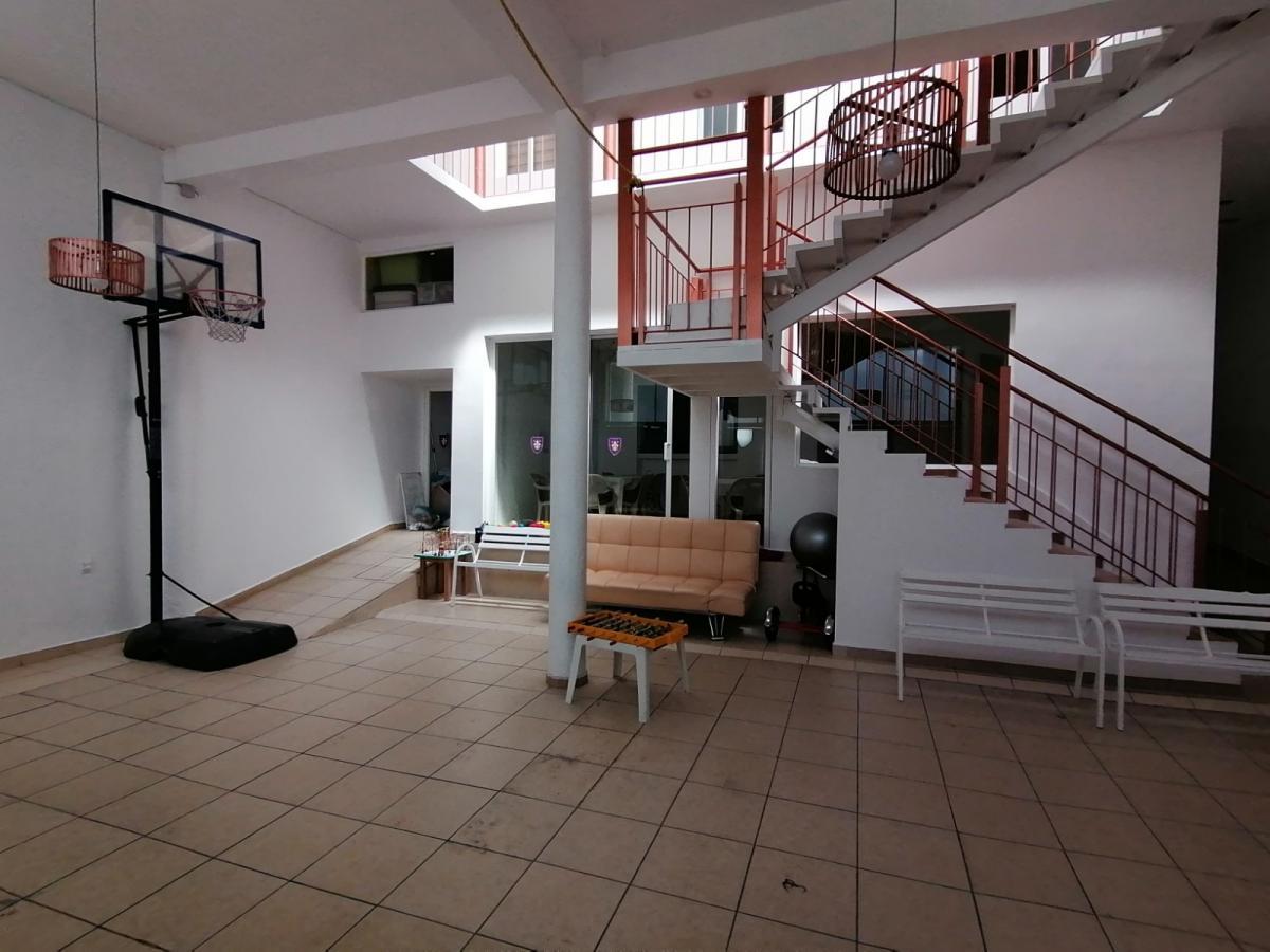 secondary property images 2