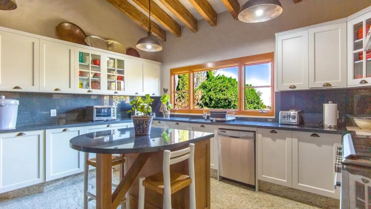 secondary property images 2