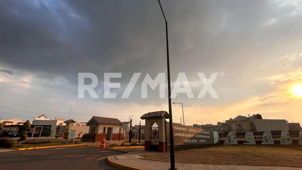 secondary property images 0