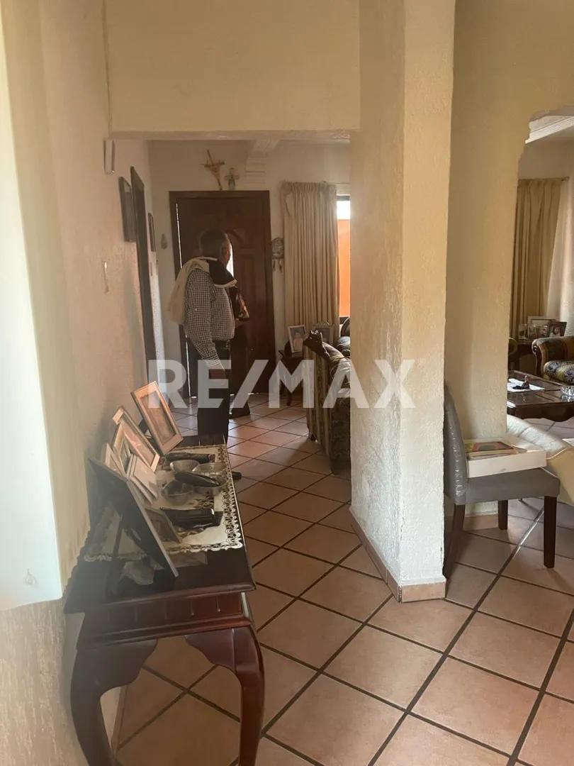 secondary property images 2