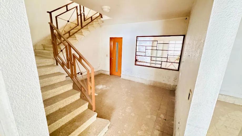 secondary property images 0