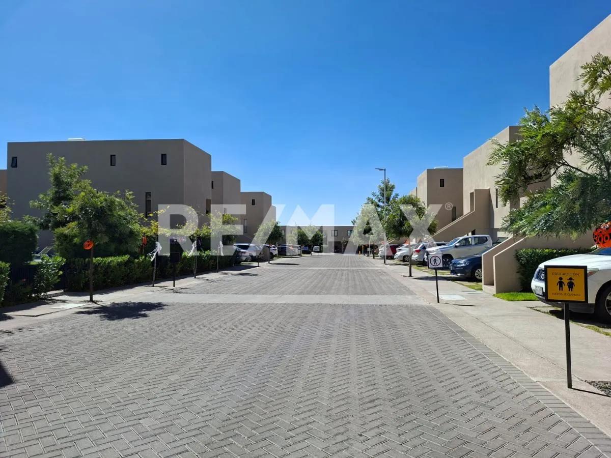 secondary property images 0