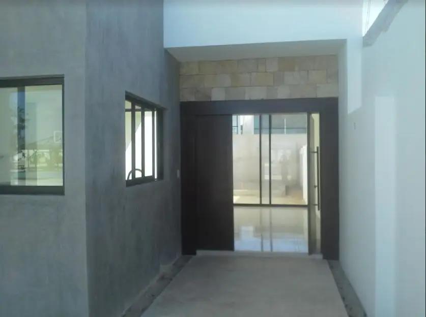 secondary property images 0