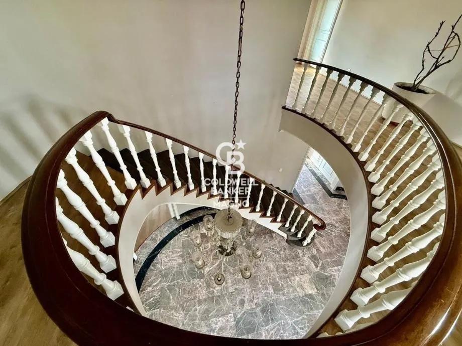 secondary property images 1