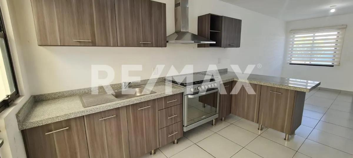 secondary property images 0