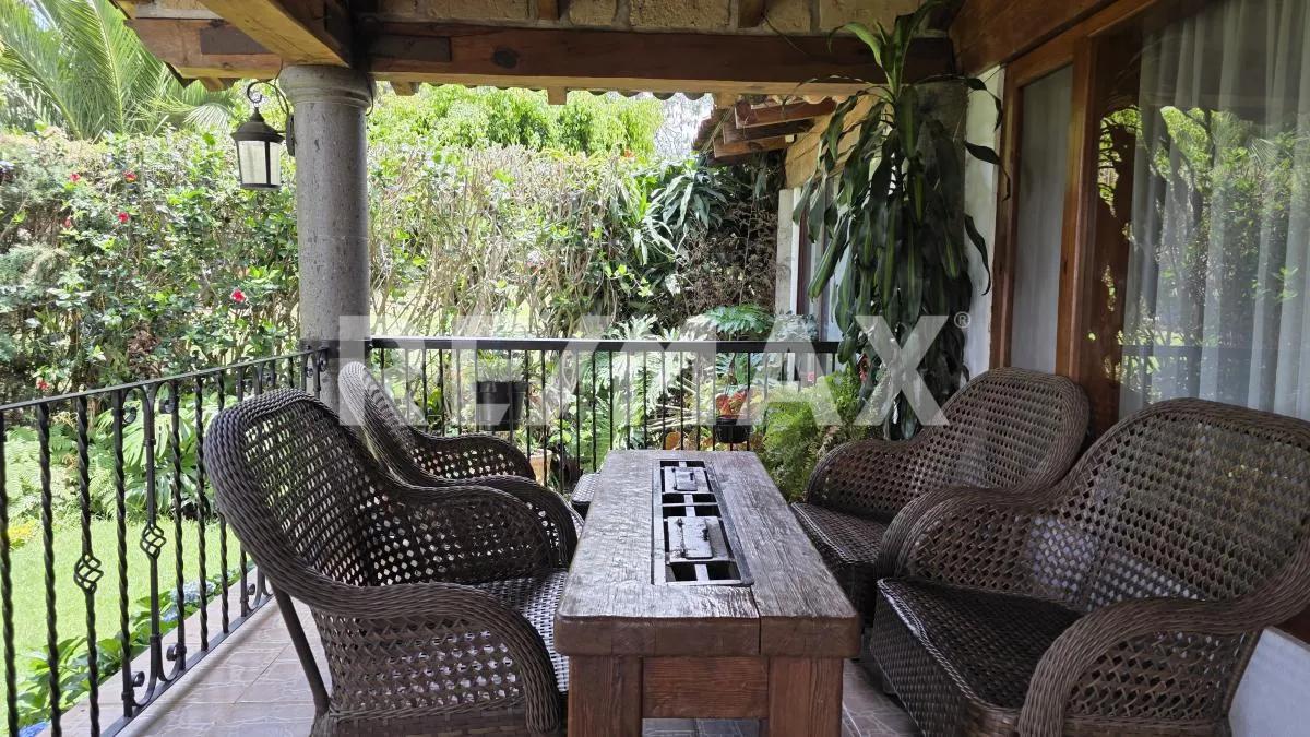 secondary property images 0