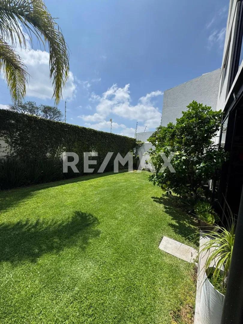 secondary property images 0