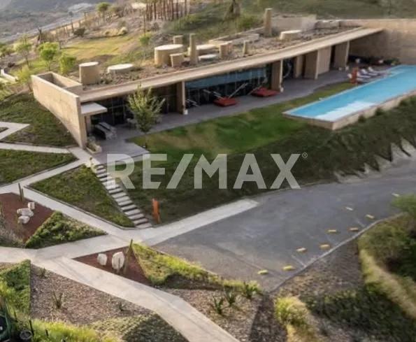 secondary property images 0