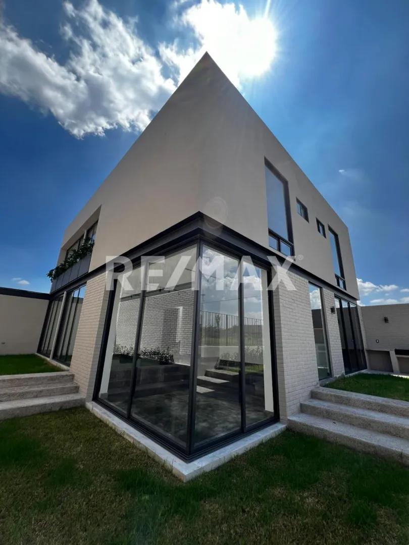 secondary property images 0