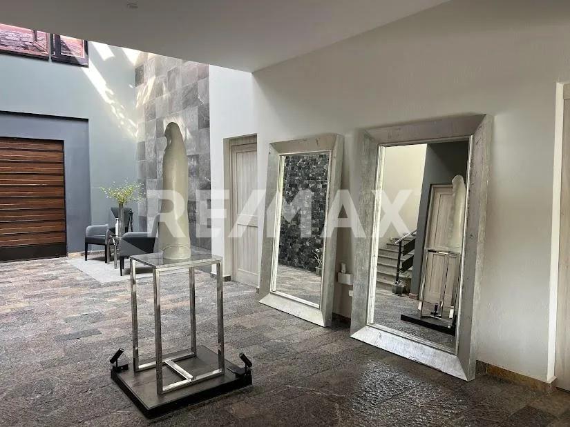 secondary property images 0