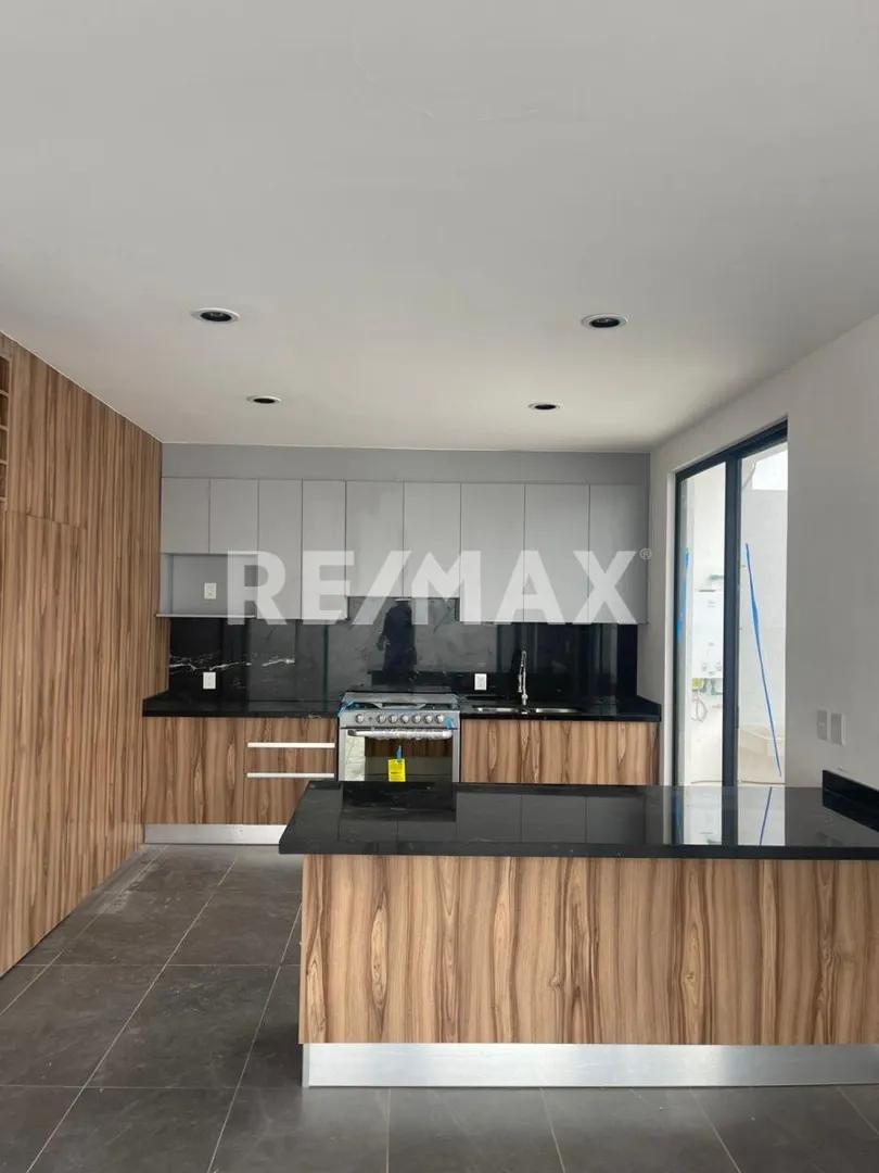 secondary property images 0