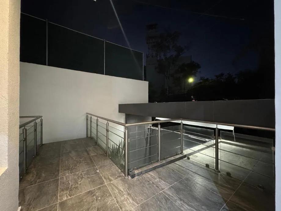 secondary property images 2