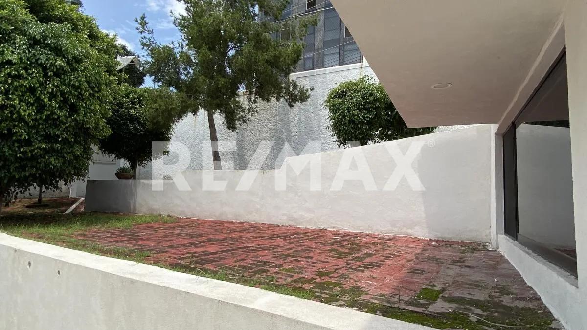 secondary property images 0