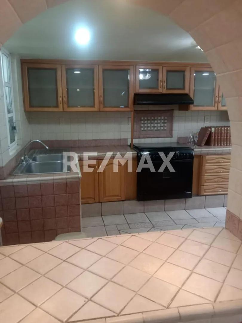 secondary property images 0