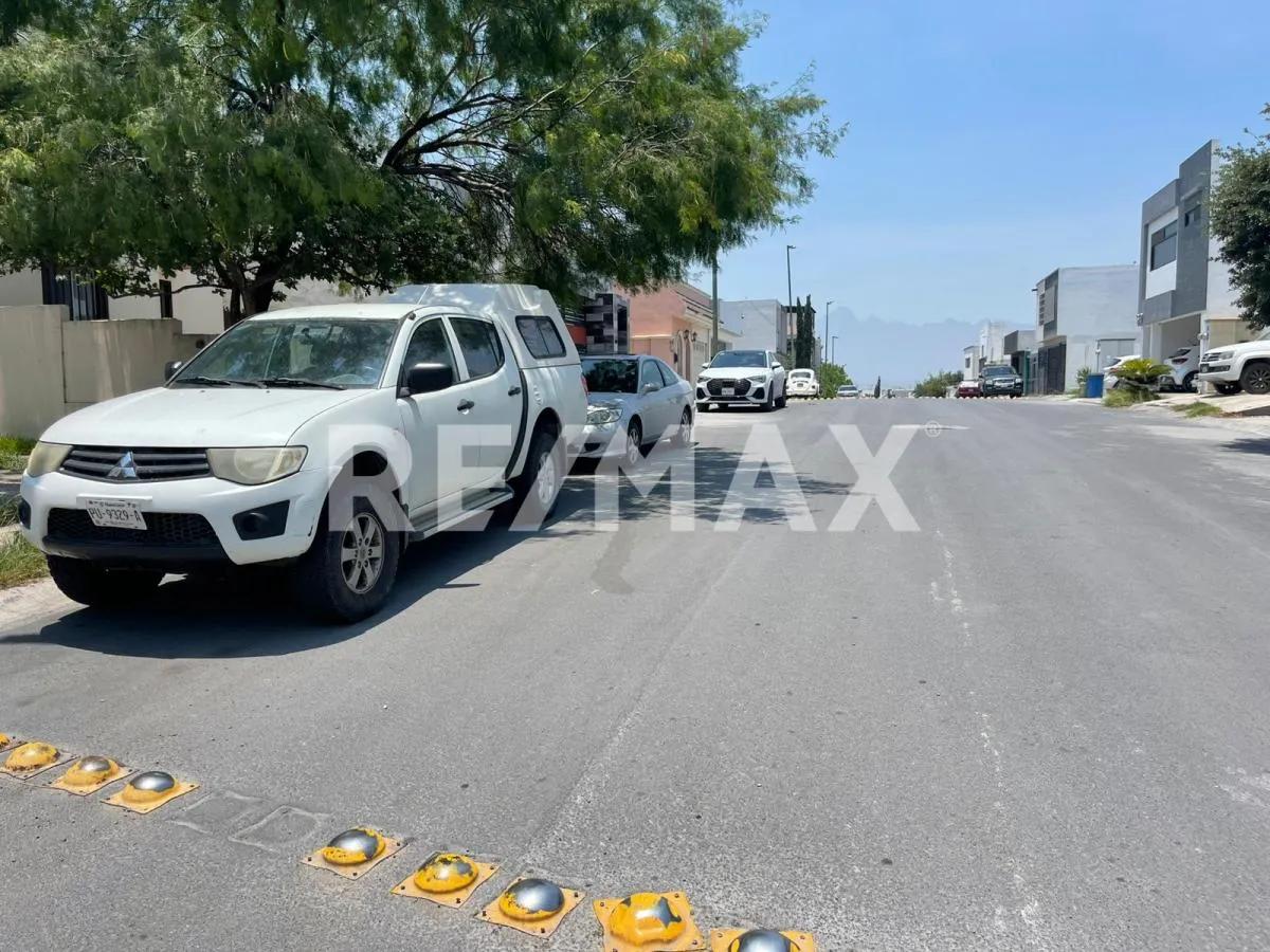 secondary property images 2