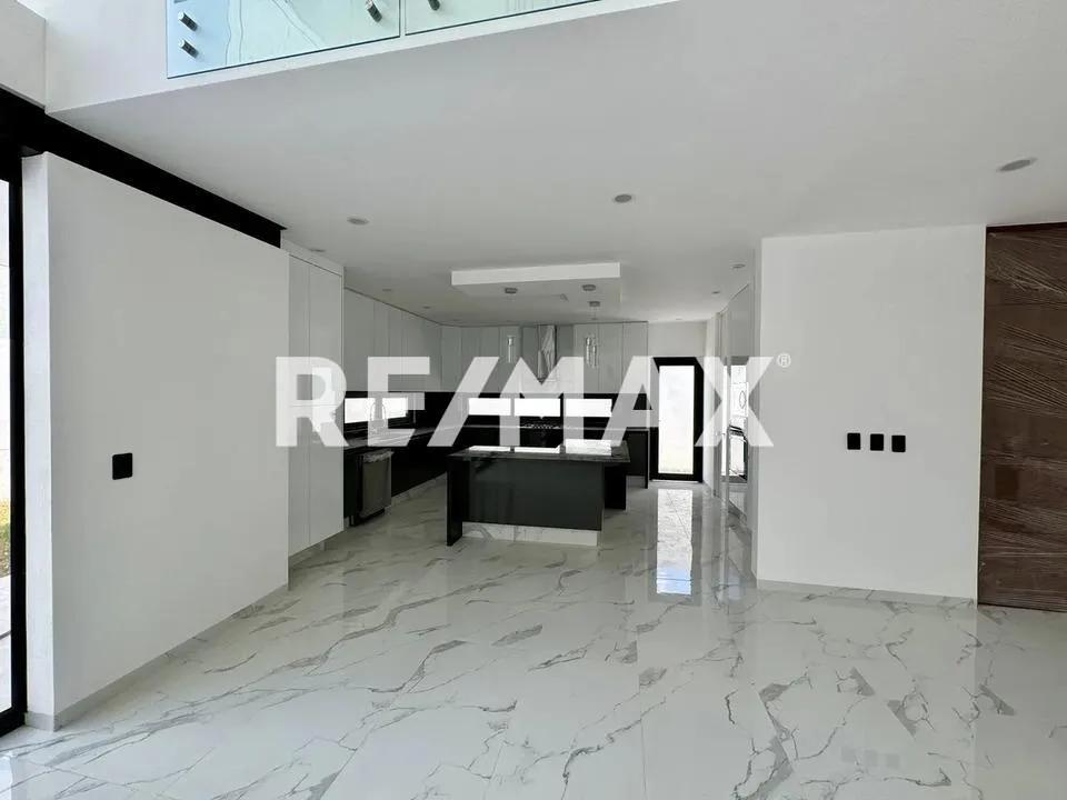 secondary property images 0