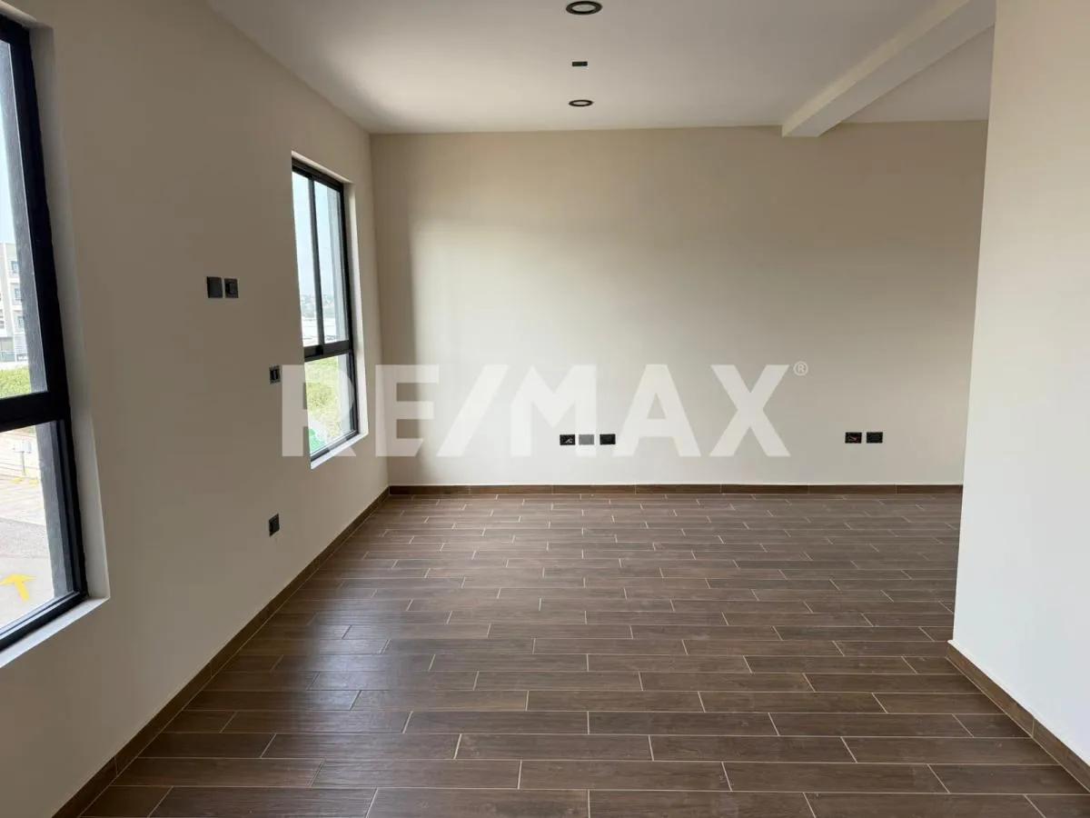 secondary property images 3