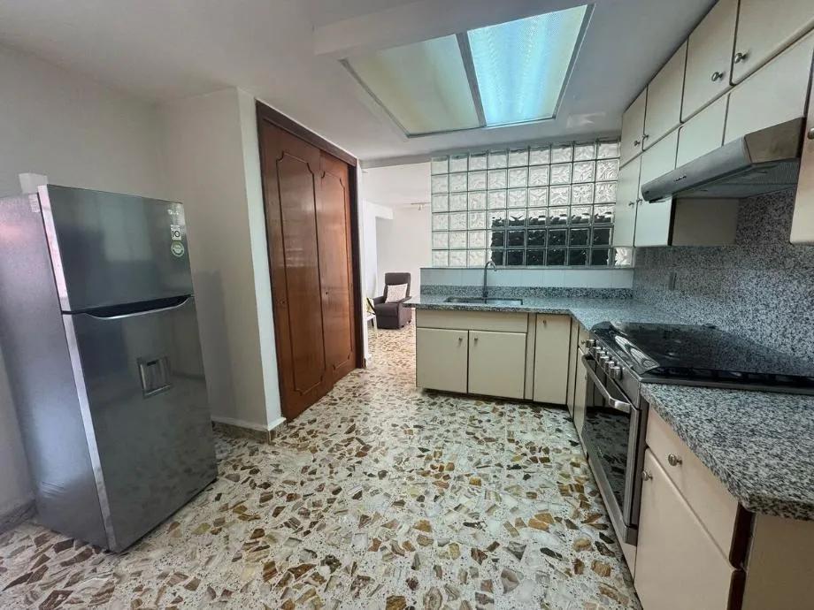 secondary property images 0