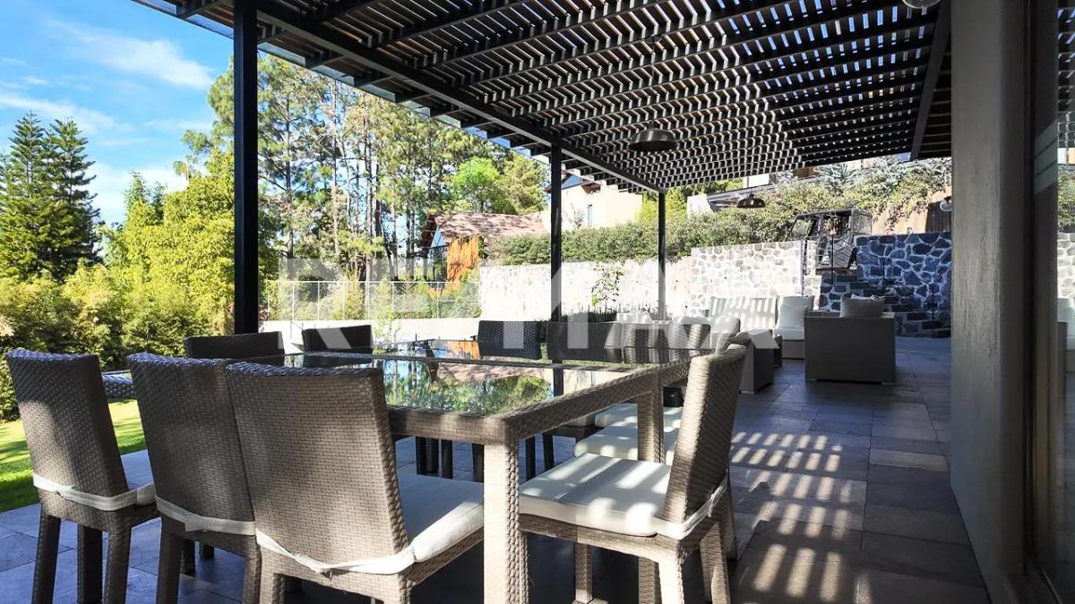 secondary property images 2