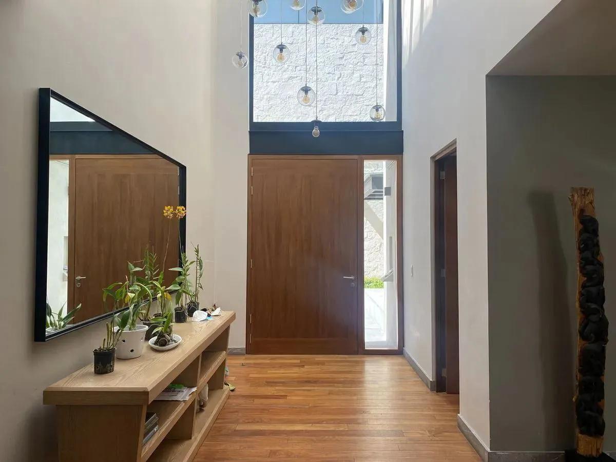 secondary property images 0