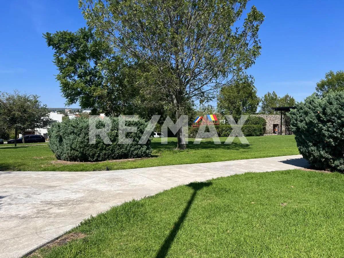 secondary property images 0