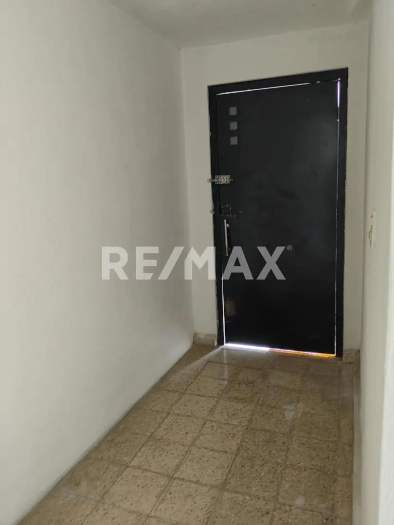 secondary property images 0