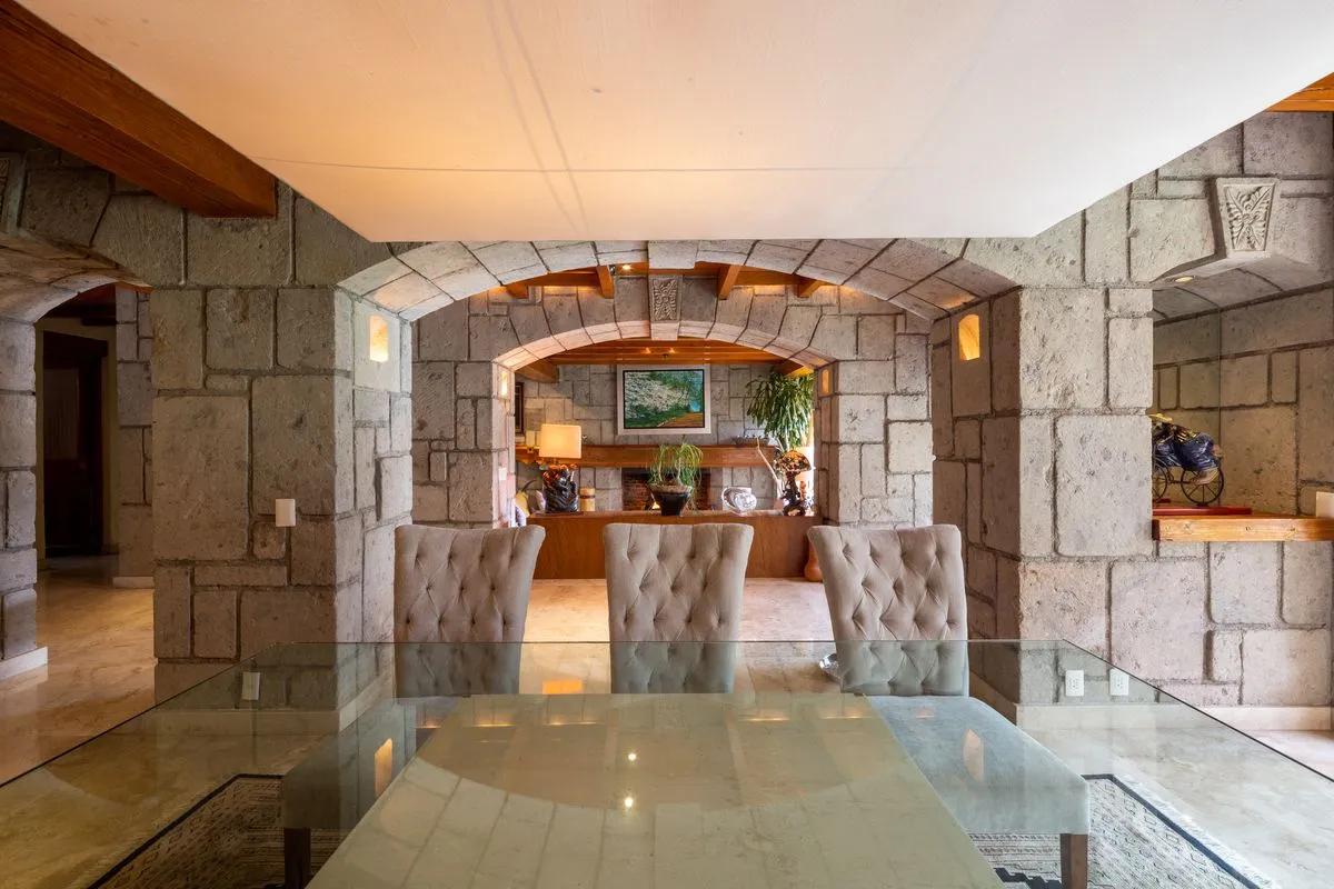 secondary property images 2