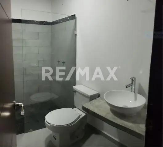 secondary property images 3