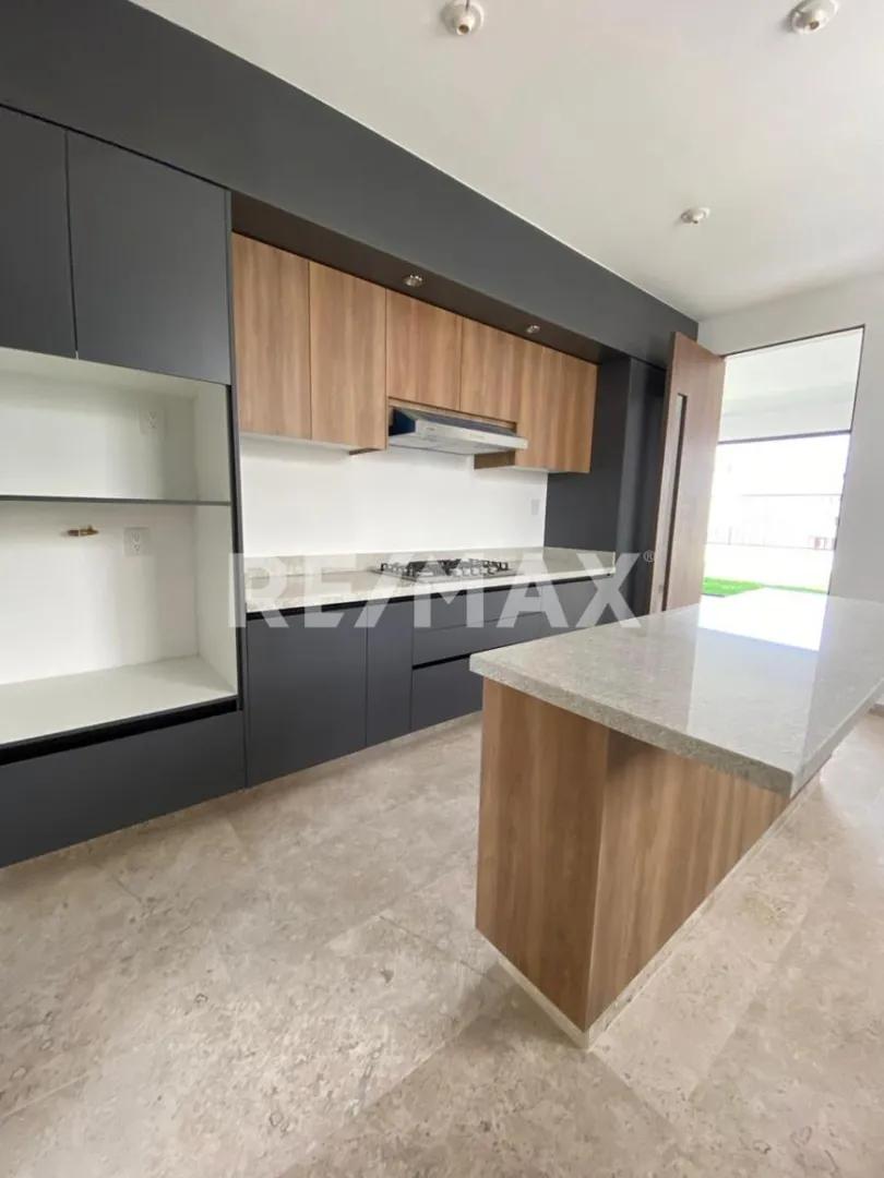 secondary property images 0