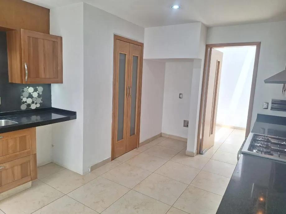 secondary property images 3