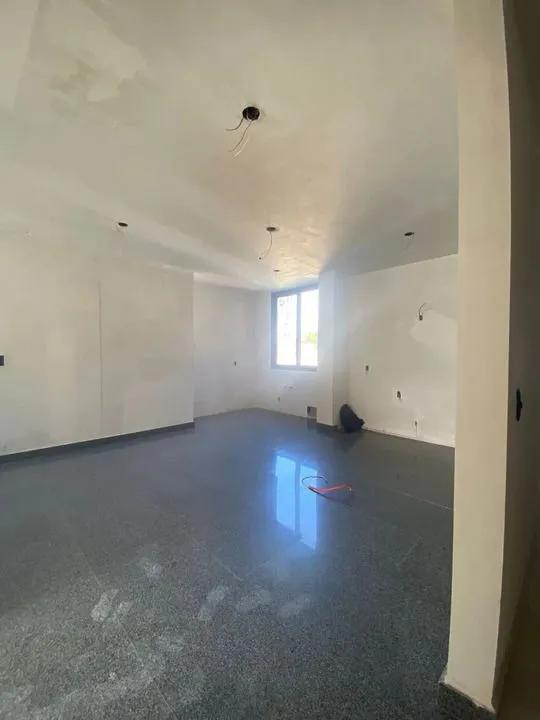 secondary property images 3