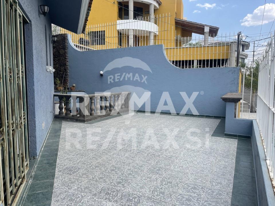 secondary property images 1