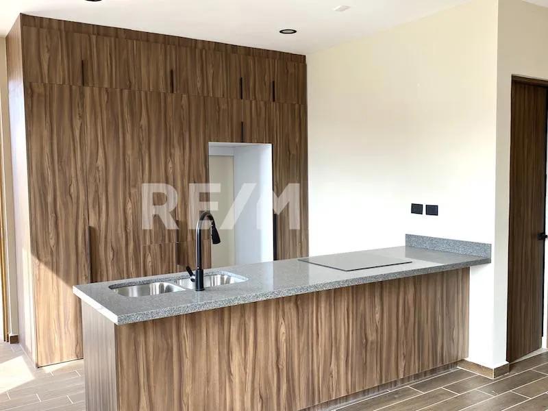 secondary property images 0