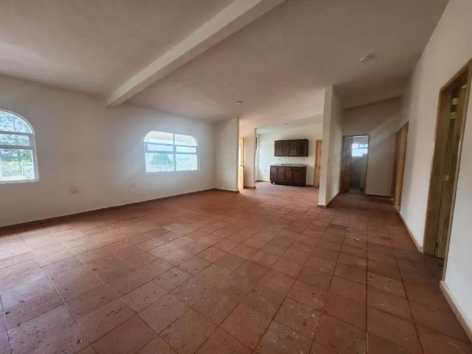 secondary property images 0