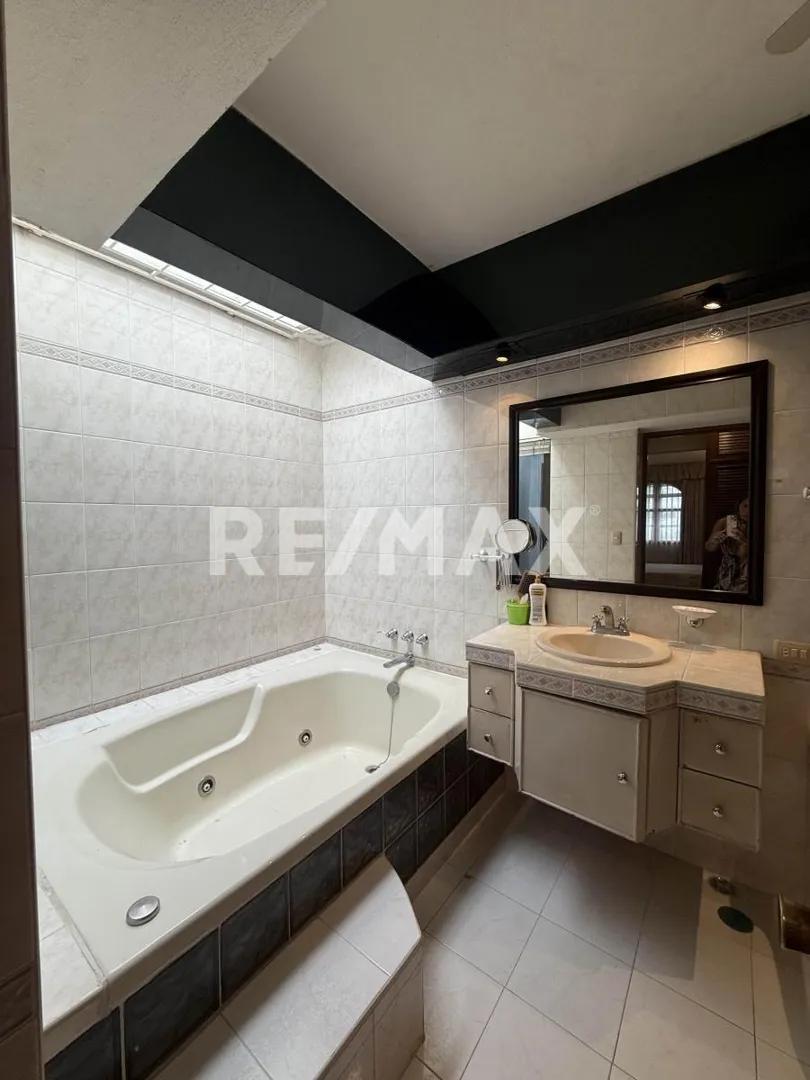 secondary property images 2