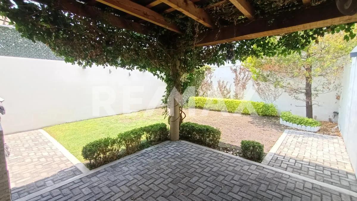 secondary property images 2