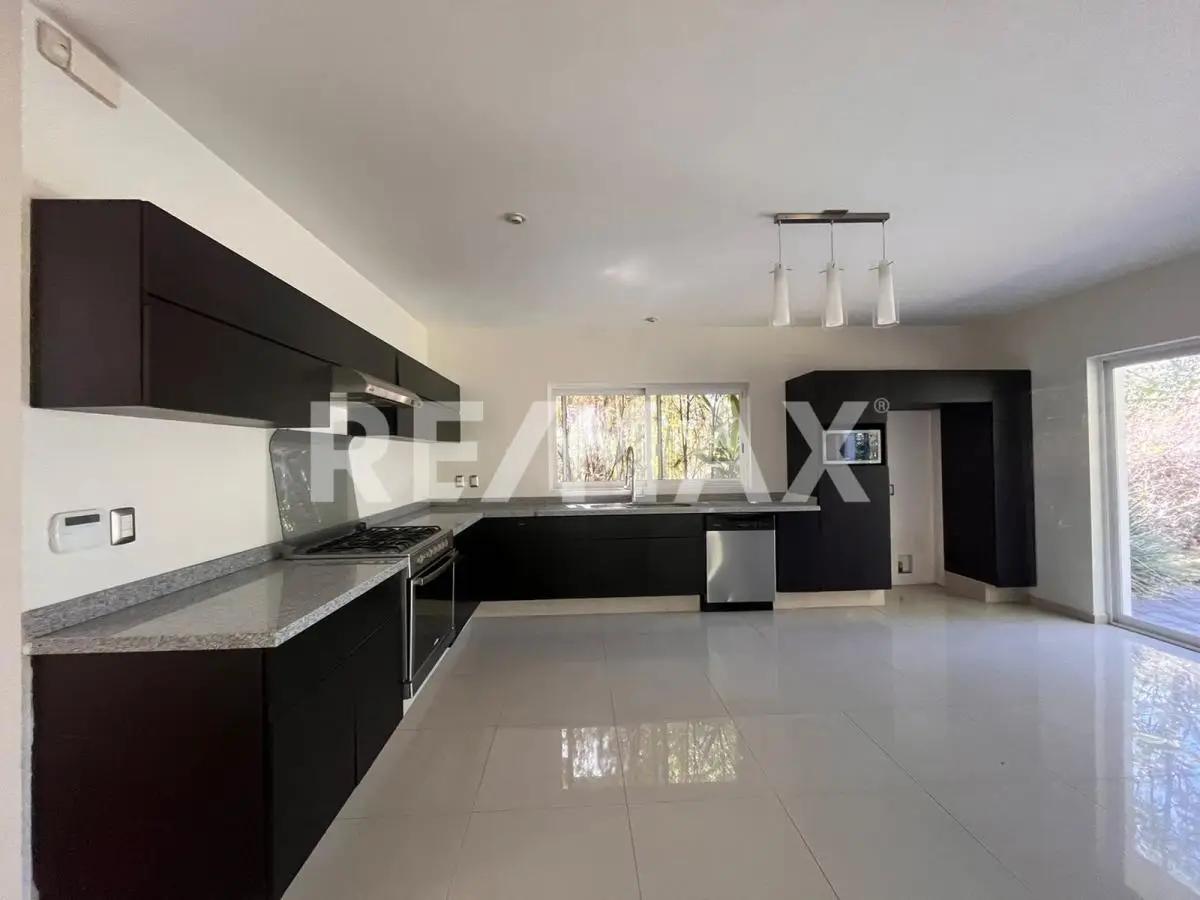 secondary property images 3