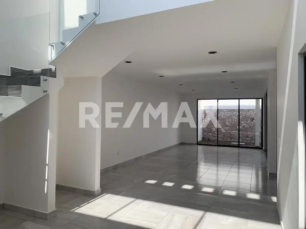 secondary property images 2