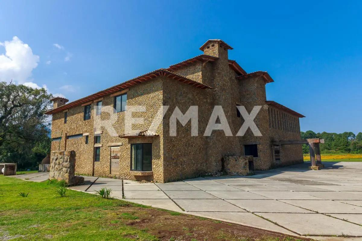 secondary property images 0