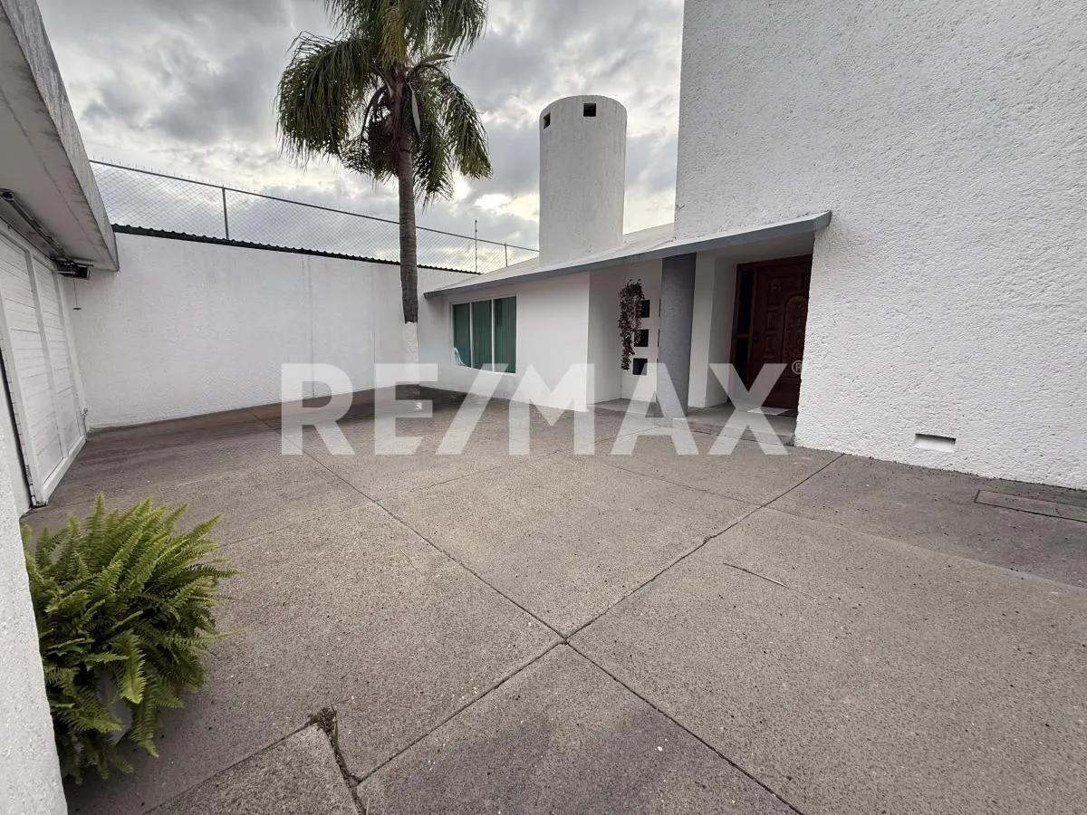 secondary property images 0