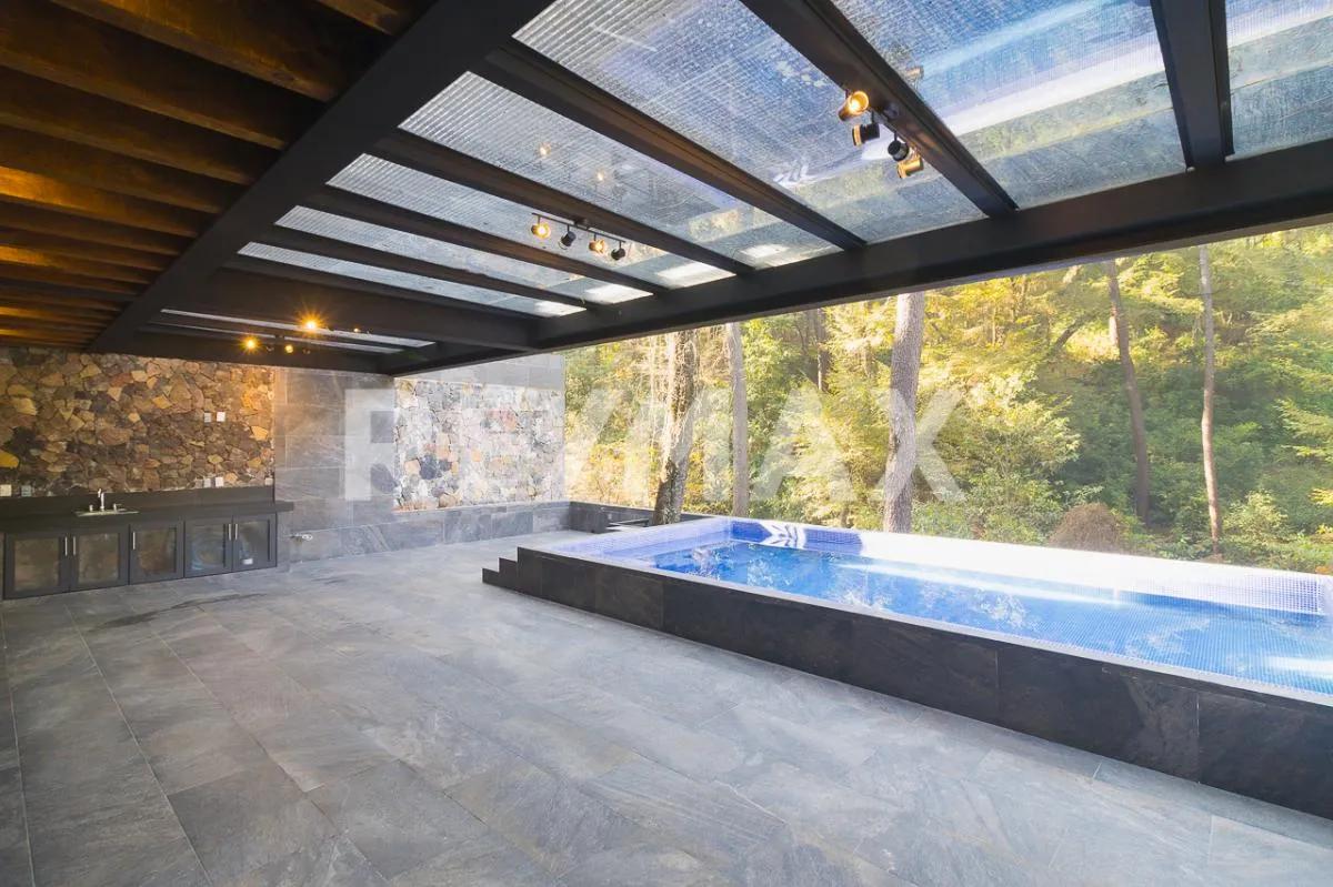 secondary property images 0