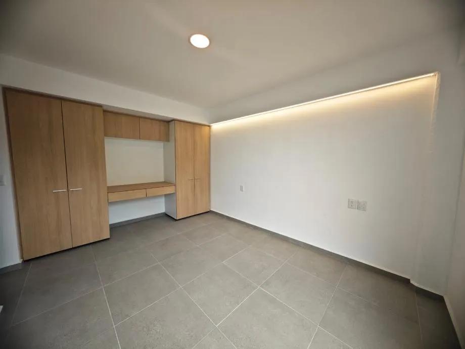 secondary property images 0