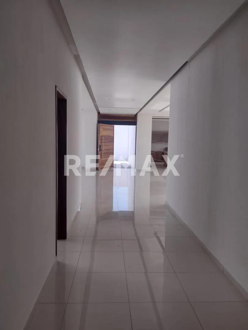 secondary property images 3