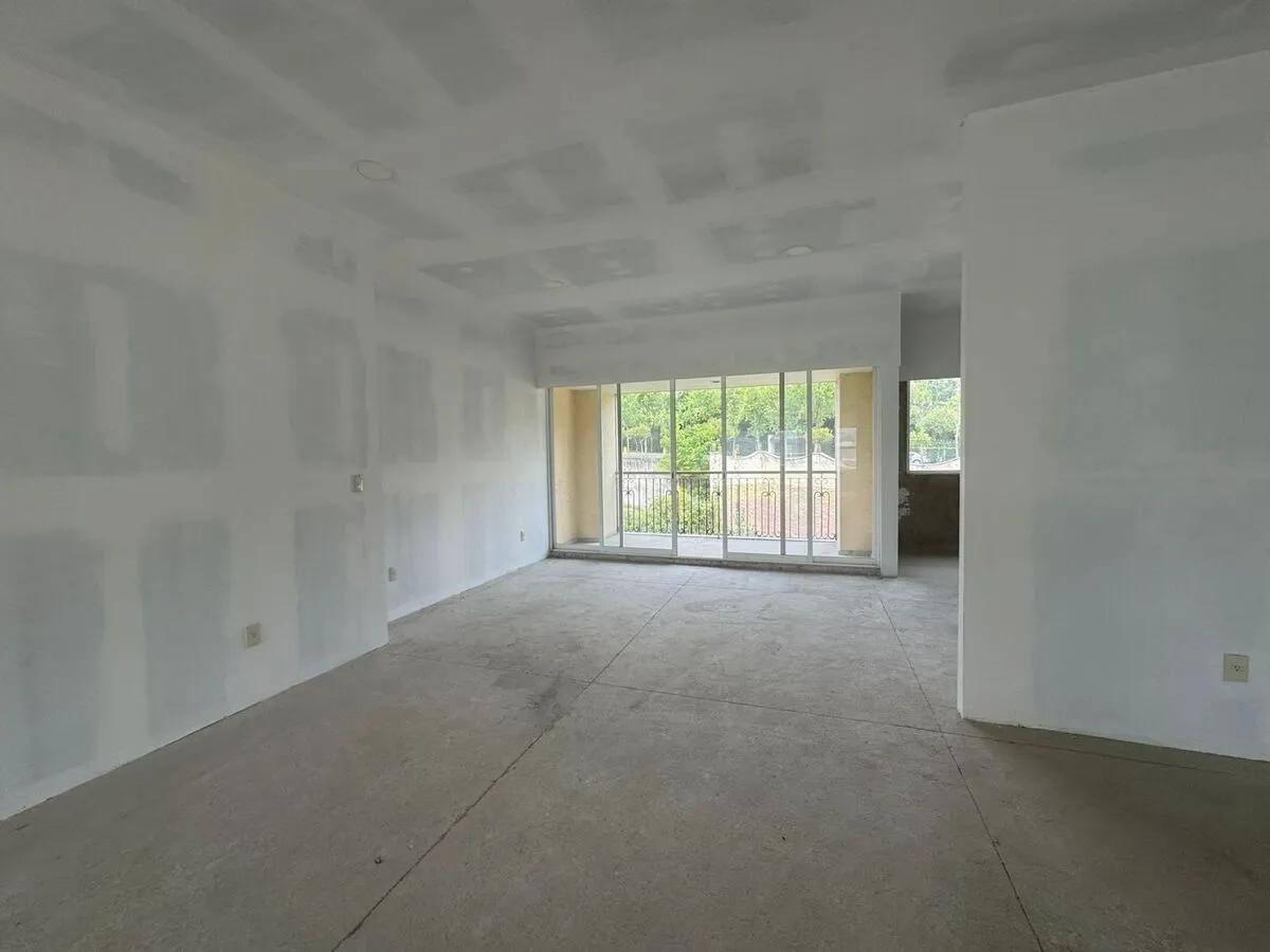 secondary property images 2