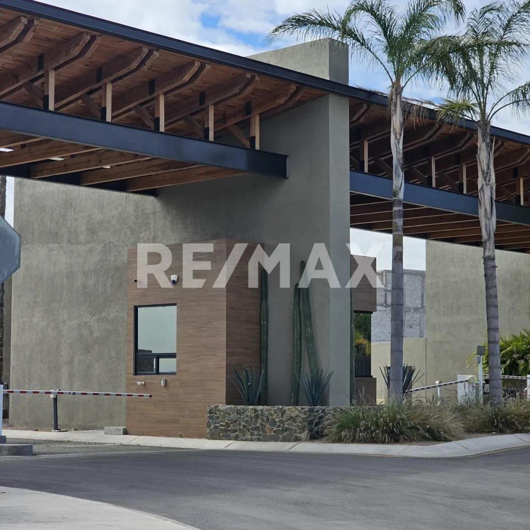 secondary property images 0